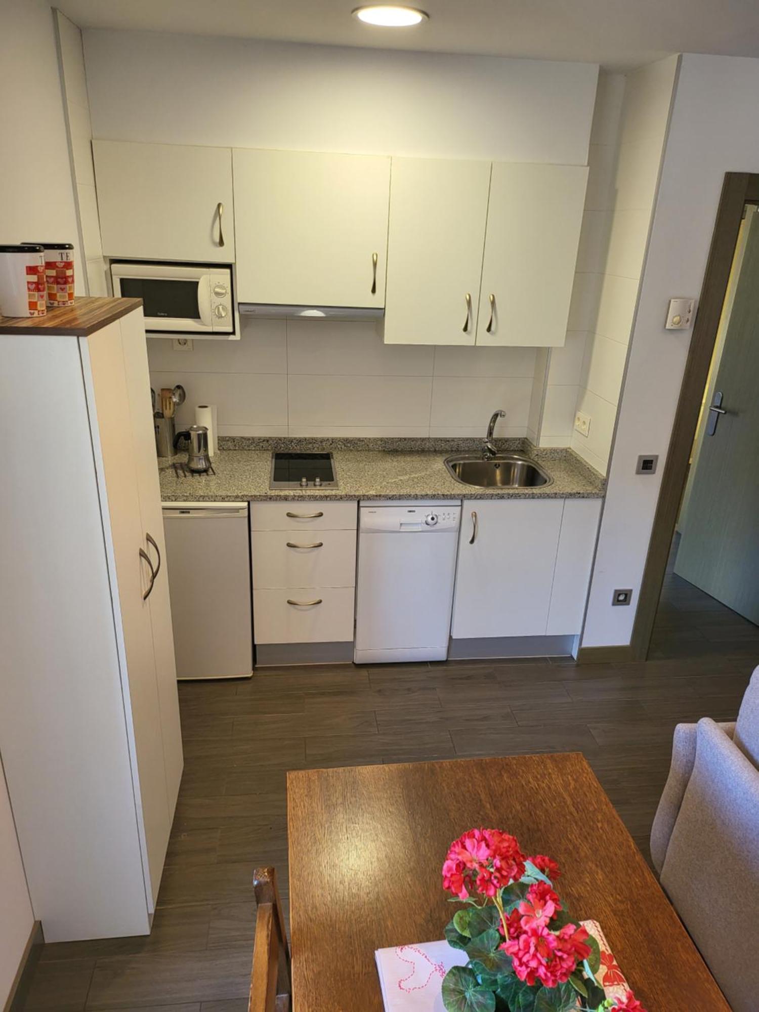 Tresanea Apartamentos Ituren Eksteriør billede